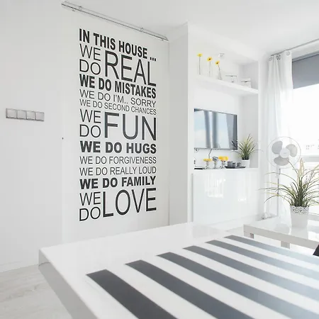 Shortstaypoland Jana Pawla Apartment *